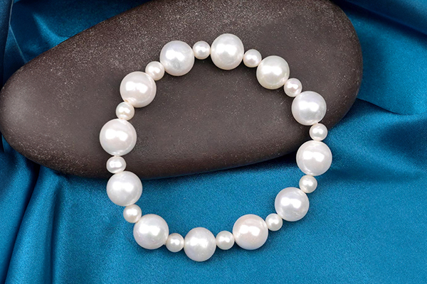 Pearl Bracelets