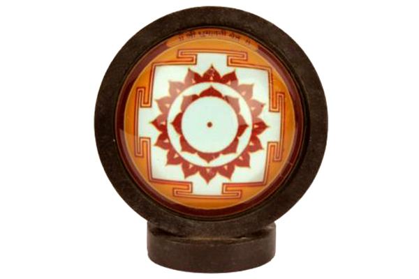 Shree Dhumavati Yantra