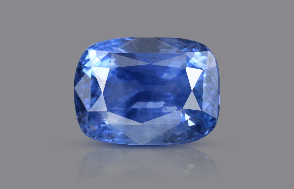 Blue Sapphire - 4.21 Carats