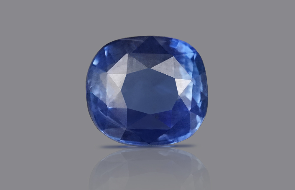Blue Sapphire - 3.32 Carats