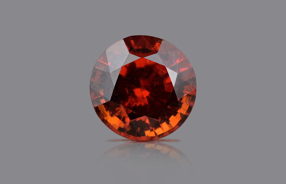 Natural Hessonite Garnet with certificate