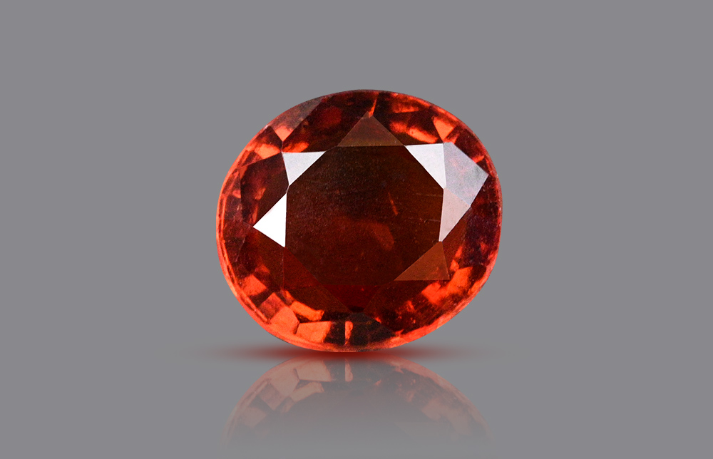 Natural Hessonite Garnet with certificate