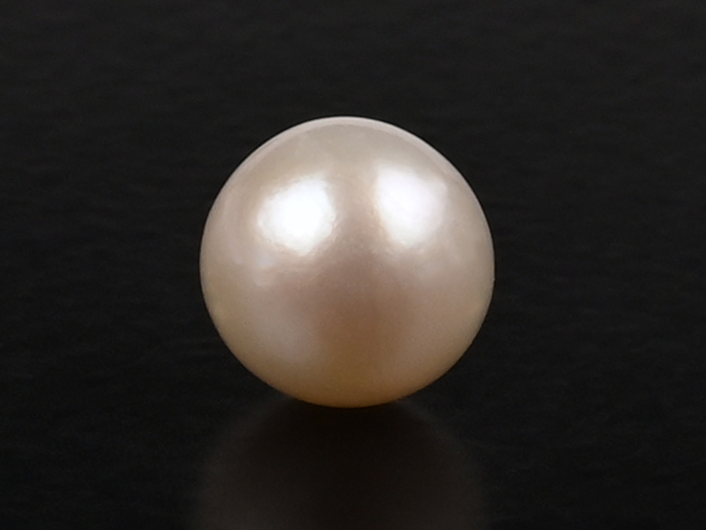 South Sea Pearl - 1.90 Carats