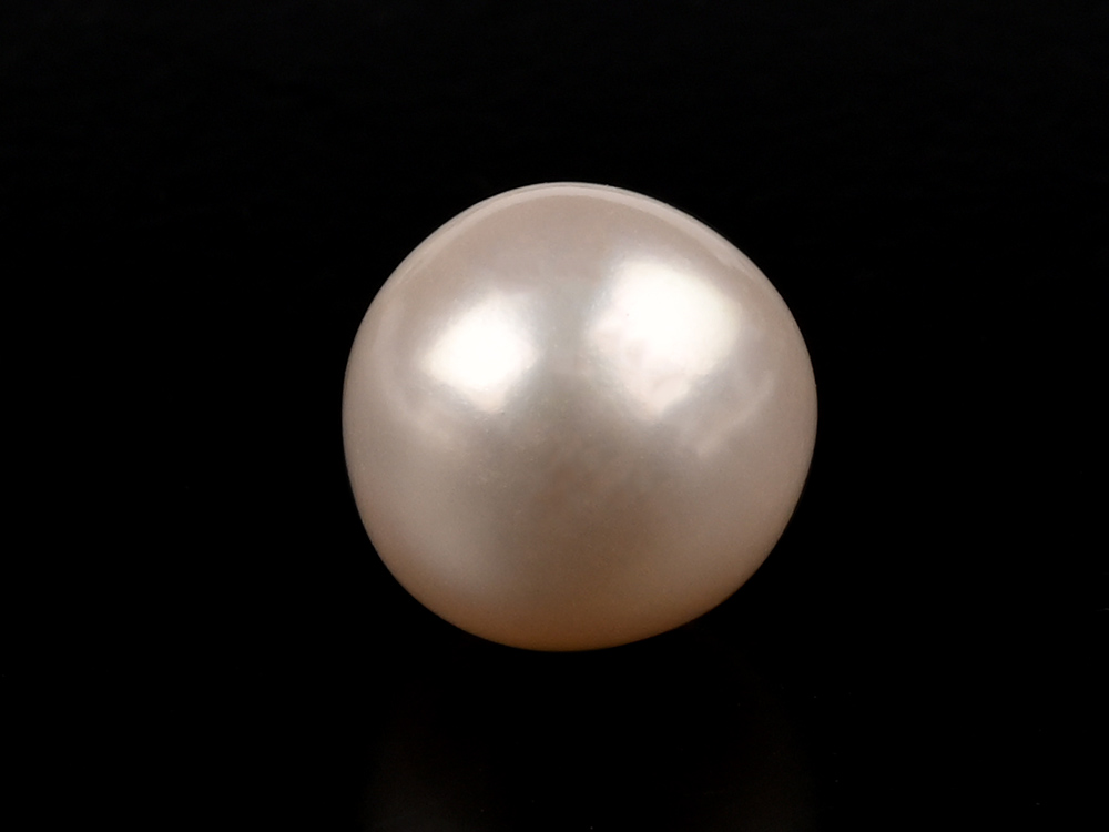 South Sea Pearl - 10.25 Carats