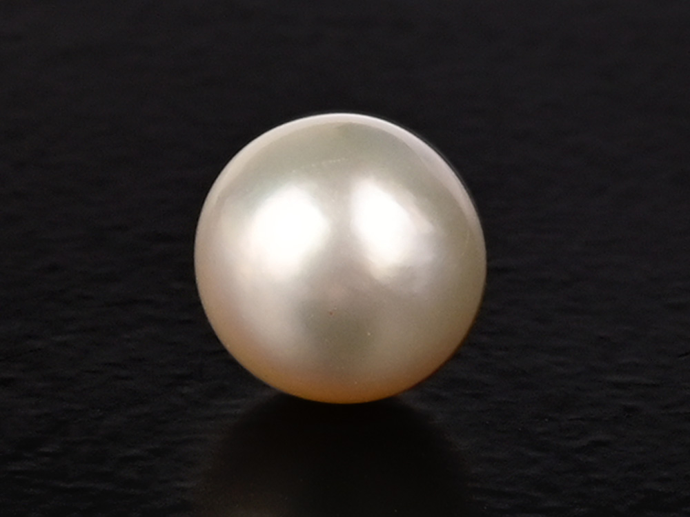 South Sea Pearl - 4.70 Carats