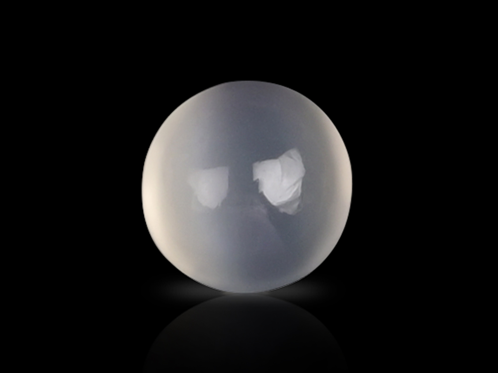 Moon Stone - 3.80 Carats