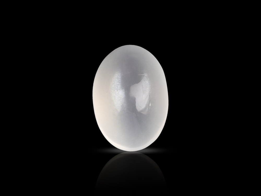 Moon Stone - 6.45 Carats