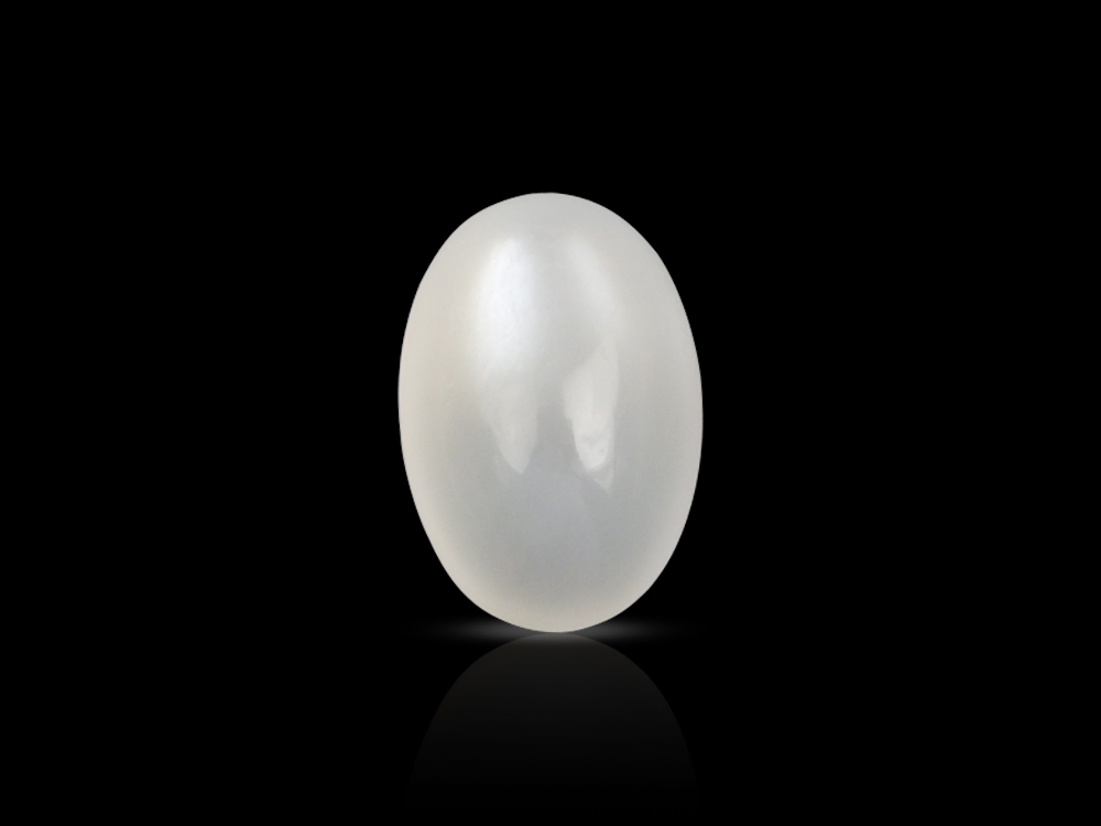 Moon Stone - 6.75 Carats