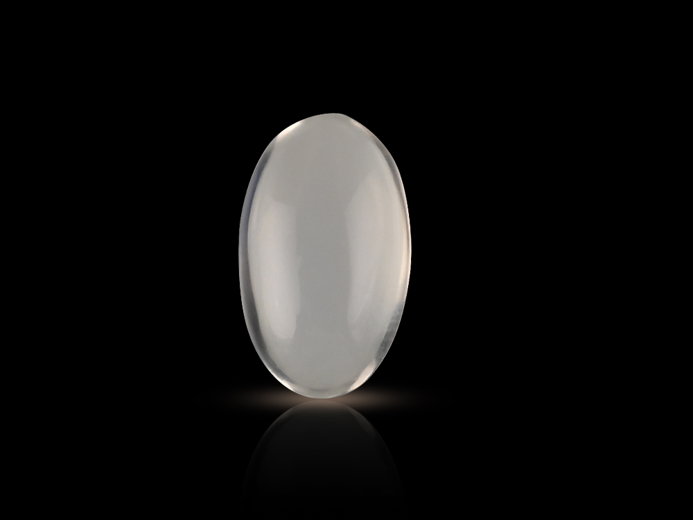 Ceylonese Moon Stone - 4.40 Carats