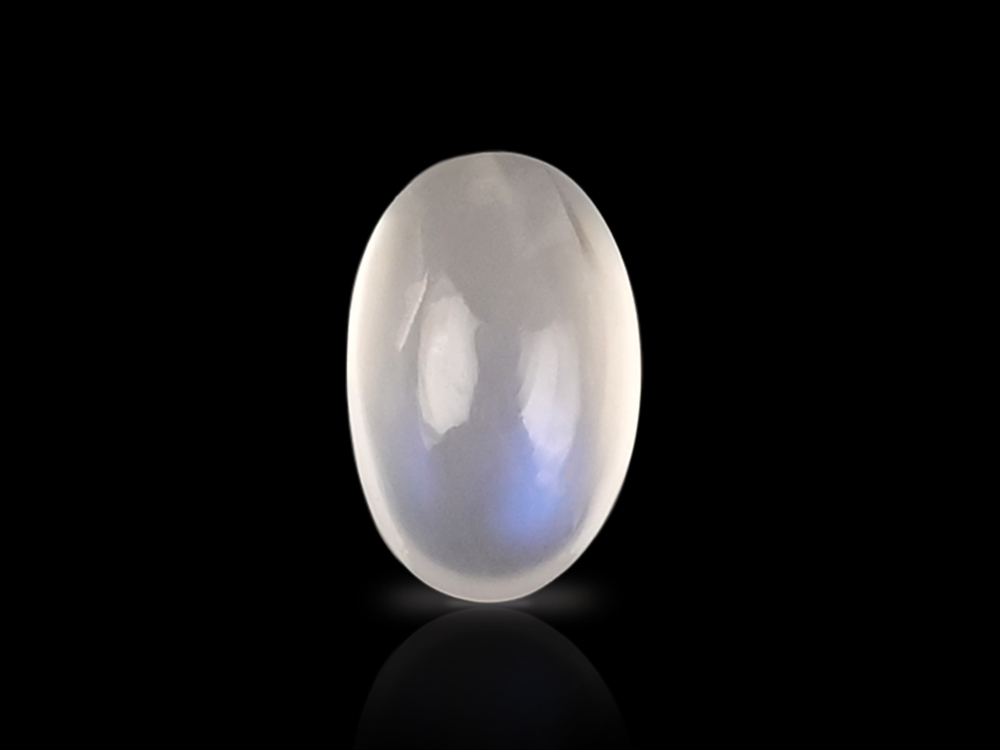 Ceylonese Moon Stone - 5.25 Carats