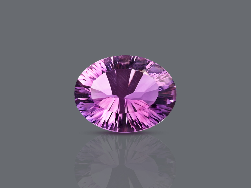 Amethyst Superfine Cutting - 9 Carats