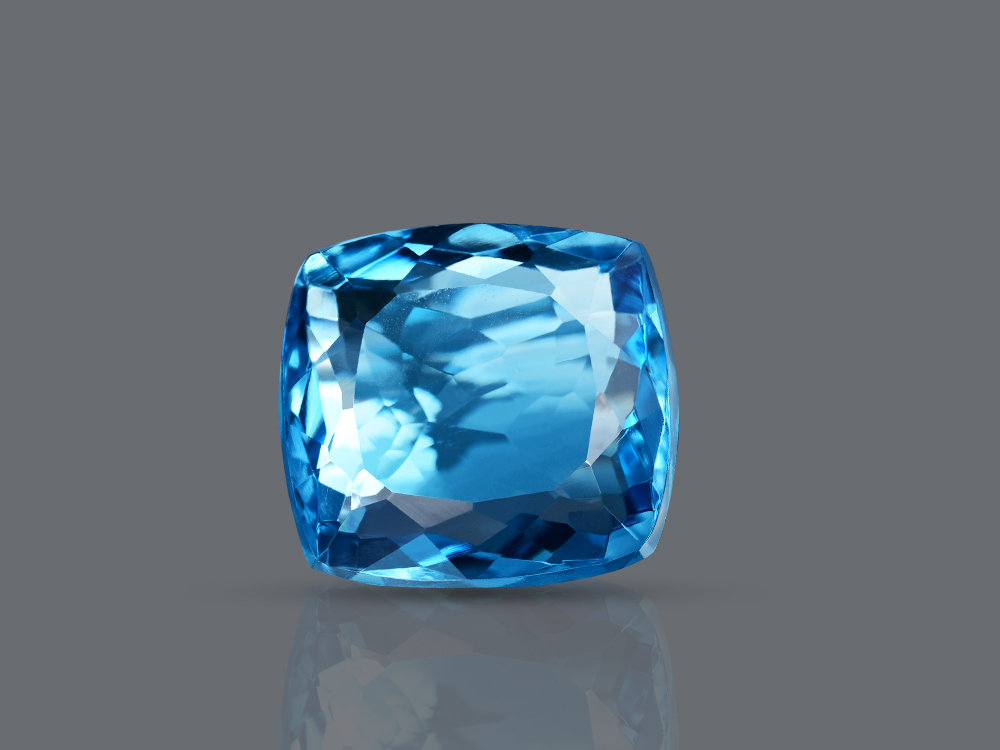 Blue Topaz Gemstone - 5.90 Carats