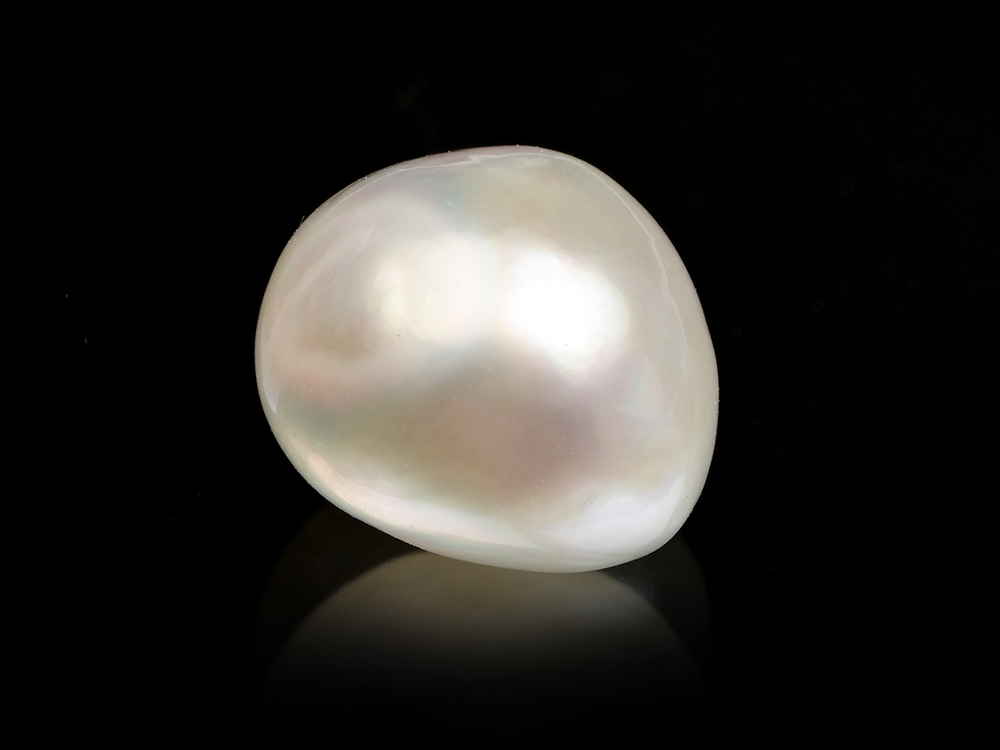 Basra Pearl Stone - 5.93 Carats