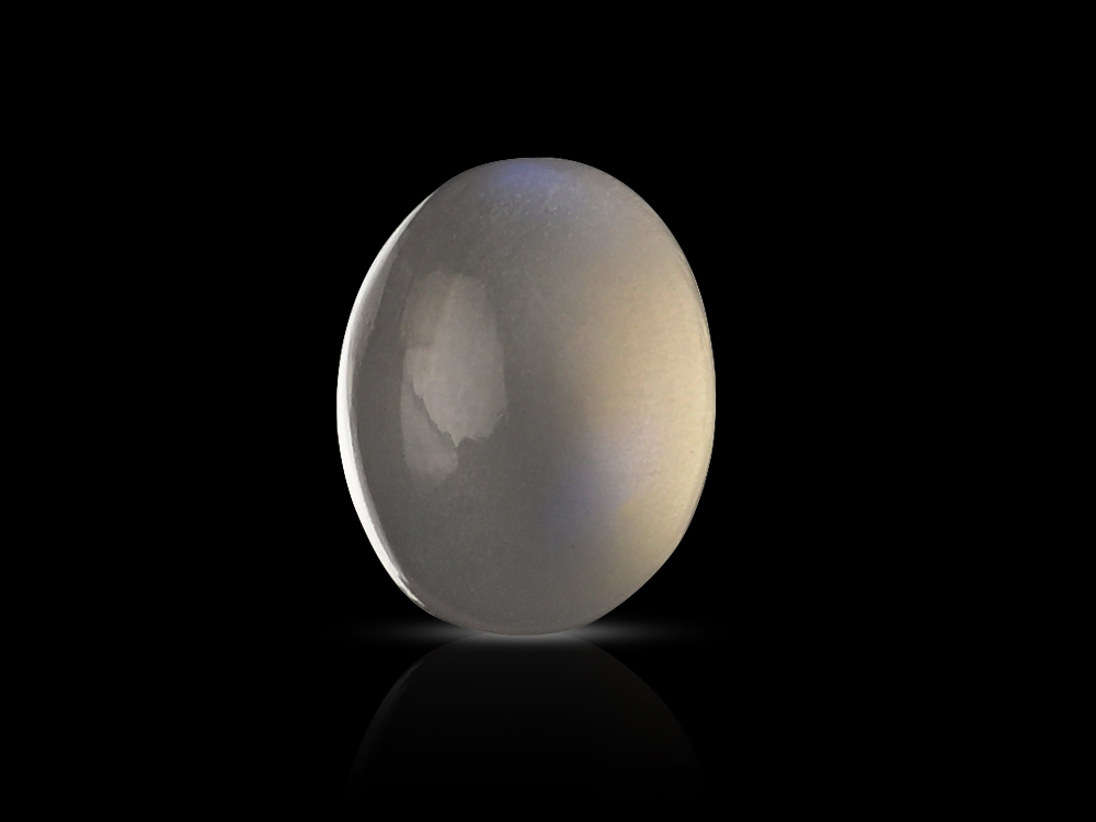 Ceylonese Moon Stone - 2.75 Carats