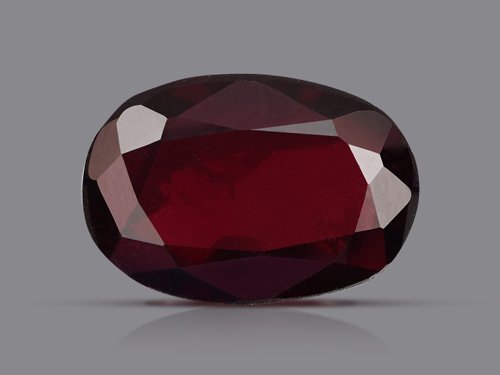 Red Garnet - 4.05 Carats