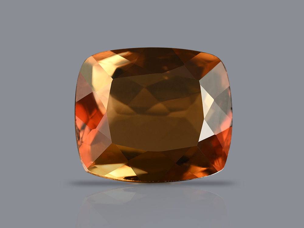 Imperial Yellow Topaz - 4.90 Carats