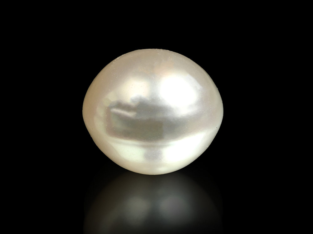 South Sea Pearl - 8.90 Carats