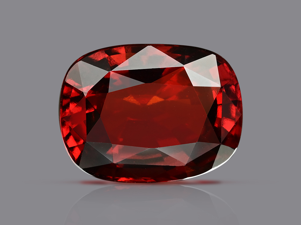 Hessonite Garnet Gomed (Ceylon) - 11.30 Carats