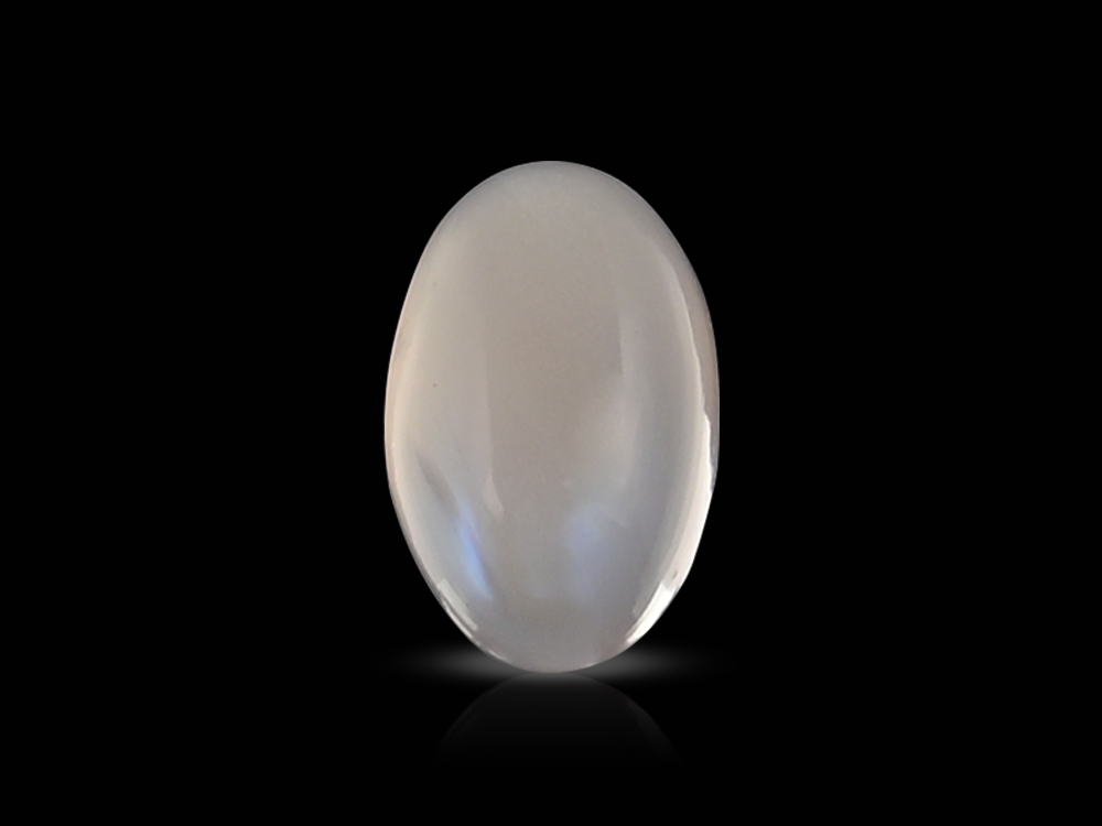 Ceylonese Moon Stone - 5.55 Carats