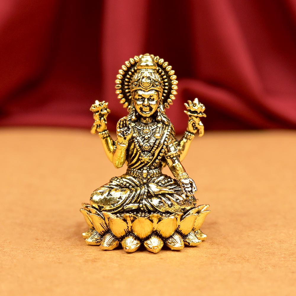 Kamal Laxmi Ashtadhatu Idol