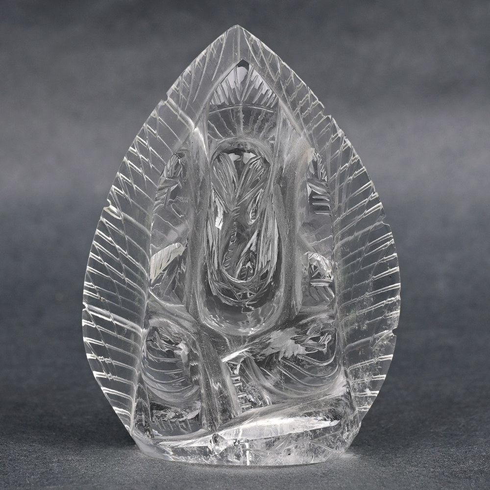 Buy Sphatik Ganesh Idol - 88 gms from Rudra Centre (Rudraksha Ratna) at reasonable prices.