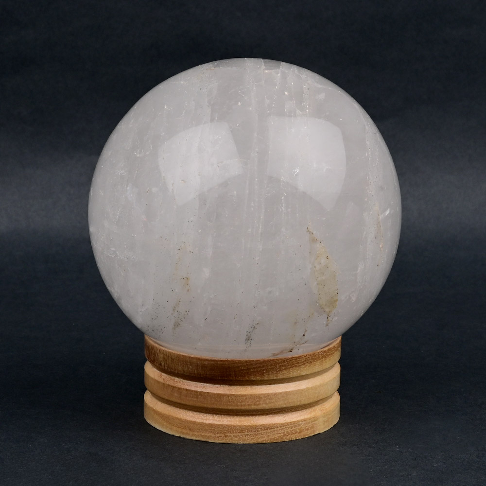 Buy Crystal Gemstone Ball - 1.056 kgs from Rudra Centre (Rudraksha Ratna) at reasonable prices.