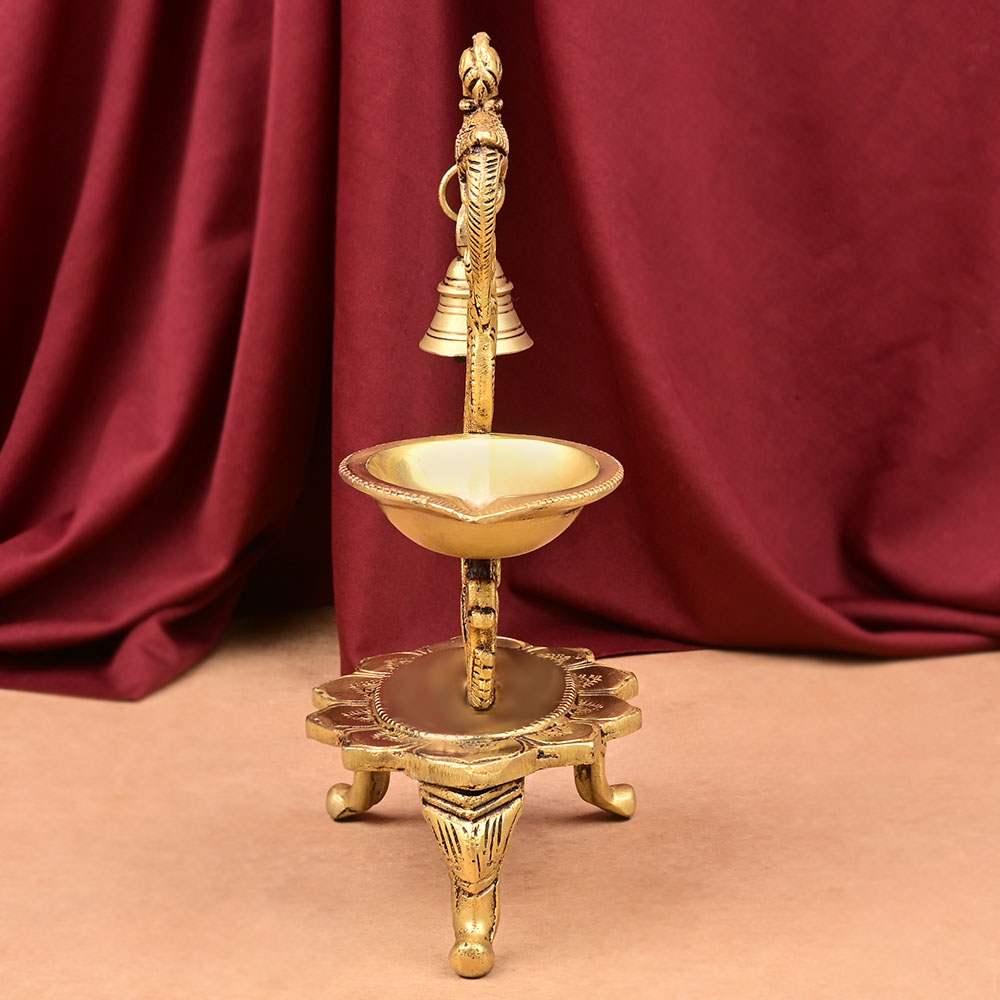 Buy Brass Parrot Bell Diya on Pedestal from Rudra Centre (Rudraksha Ratna) at reasonable prices.