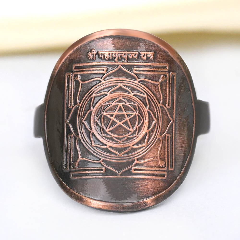 Buy Mahamrityunjaya Yantra Ring in Copper from Rudra Centre (Rudraksha Ratna) at reasonable prices.