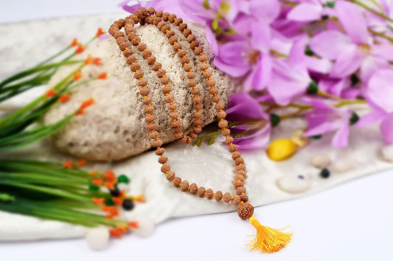 Rare 8 mukhi mala - 8mm