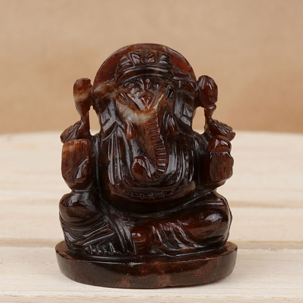 Gomed Ganesha Idol - 71 gms