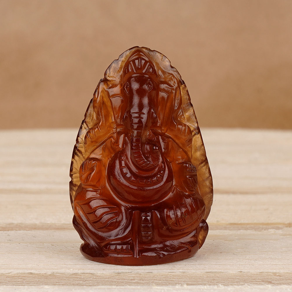 Gomedh Ganesha Idol - 100 Carats
