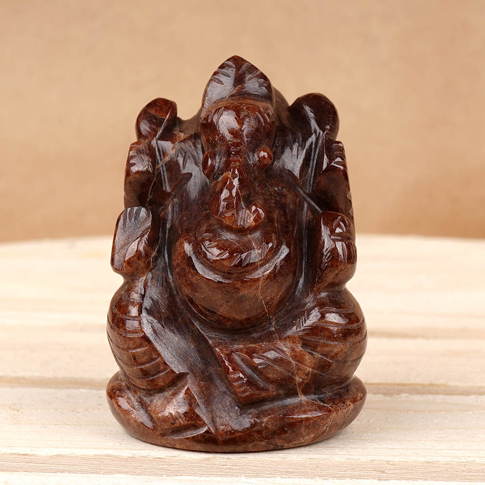 Gomedh Ganesha Idol - 124 gms