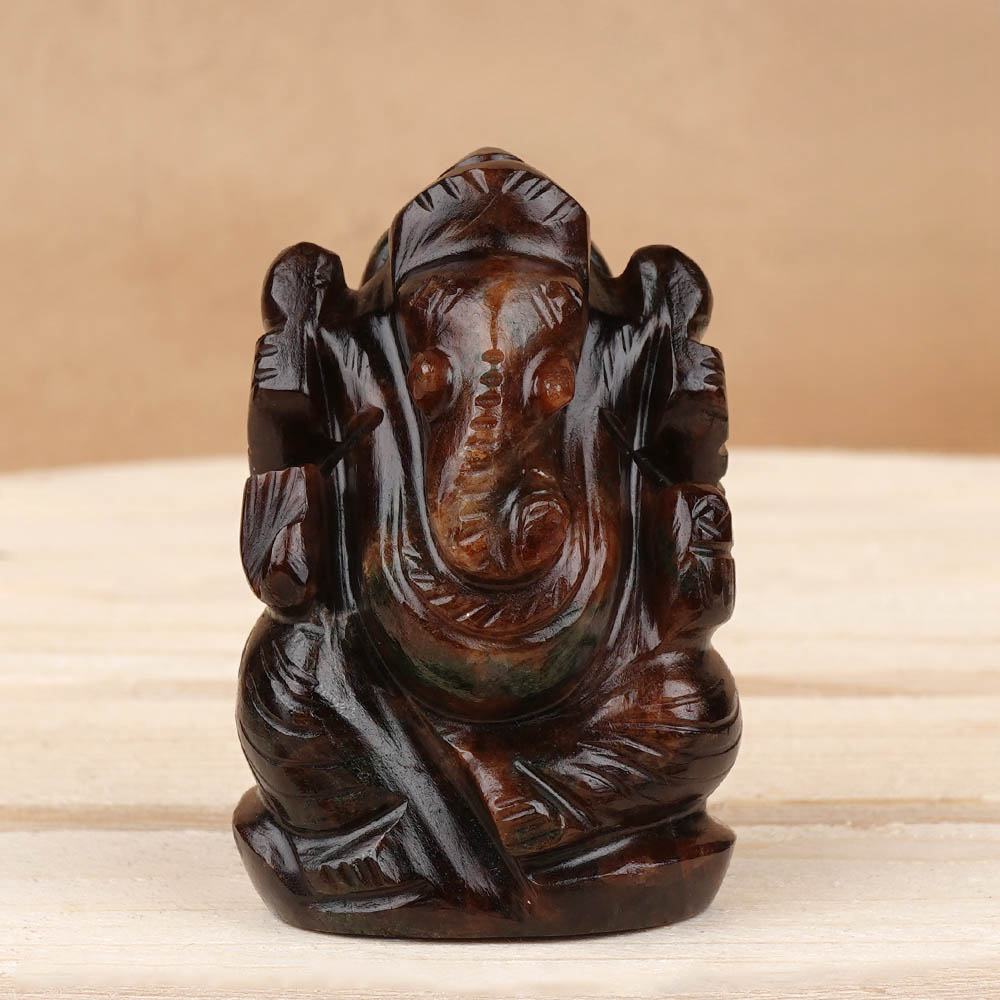 Gomedh Ganpati Idol - 96 gms