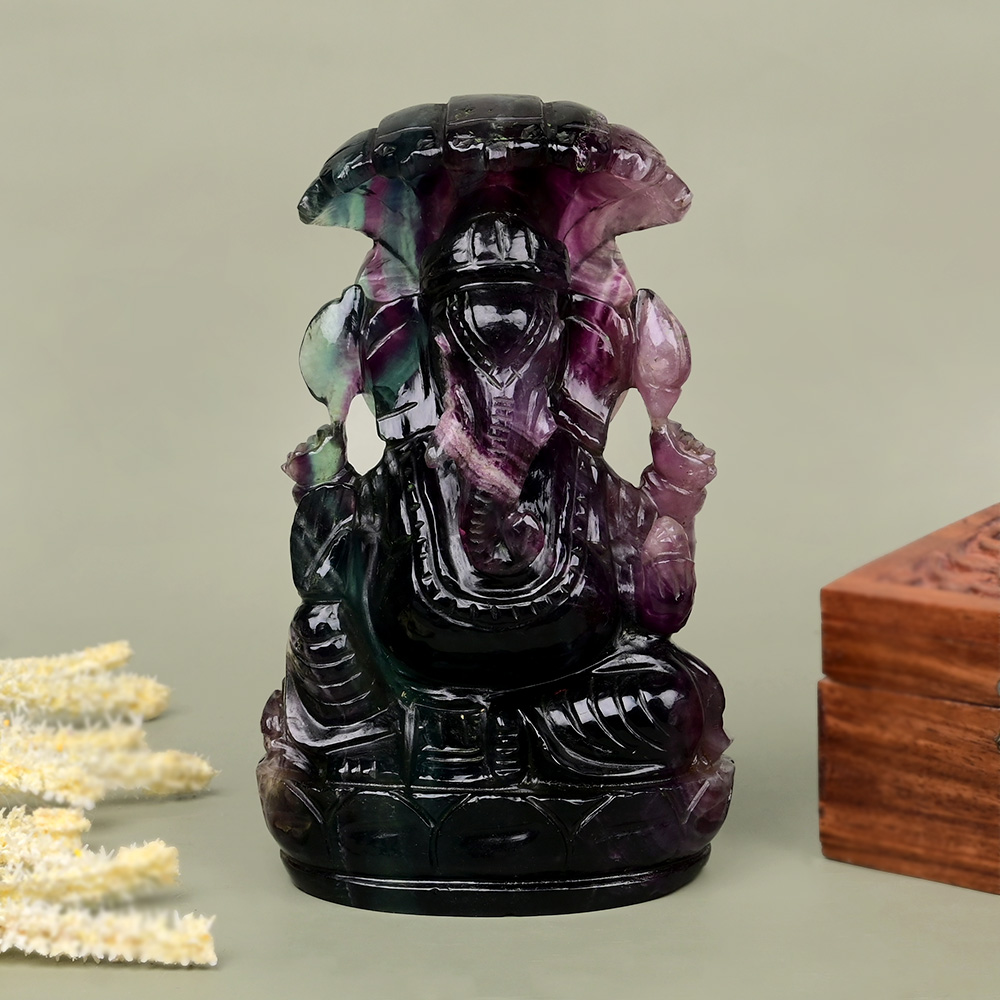 Kunda Ganesh Fluorite Idol - 870 gms