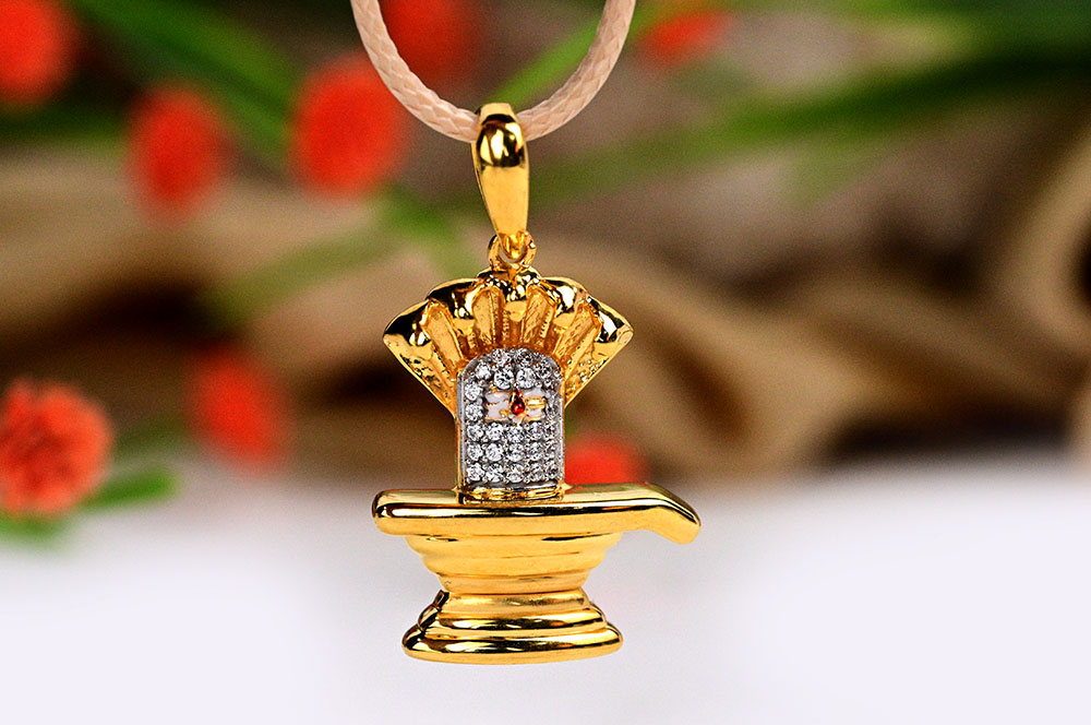Shivling Locket in Pure Gold - 3.86 gms