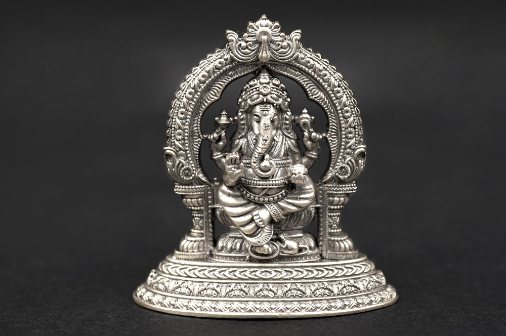 Mukut Ganesh with Prabhavali Arch 925 Silver 2D Idol (Antique Finish)