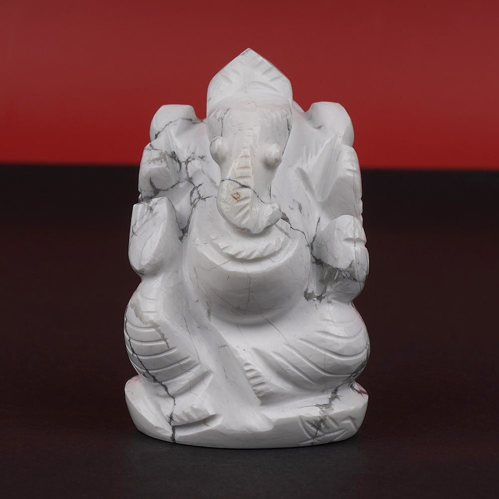 Howlite Ganesha Idol - 127 gms