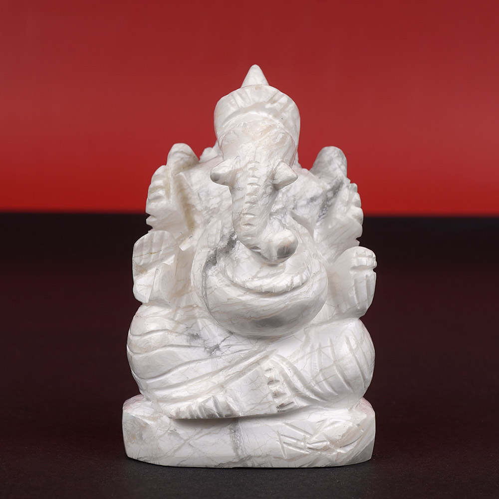 Howlite Ganesh Idol - 111 gms