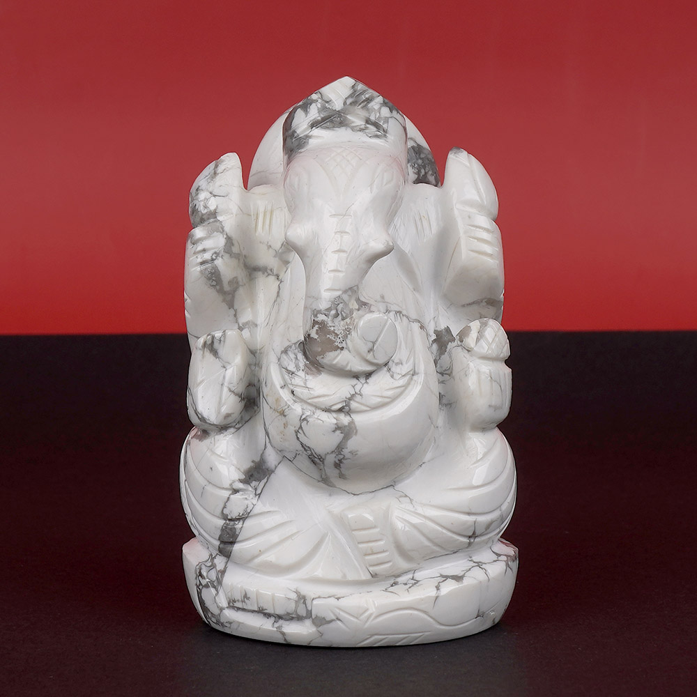 Howlite Ganesh Idol - 196 gms