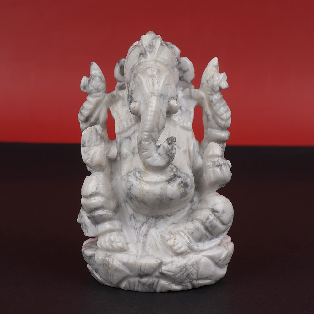 Howlite Ganesh Idol - 325 gms
