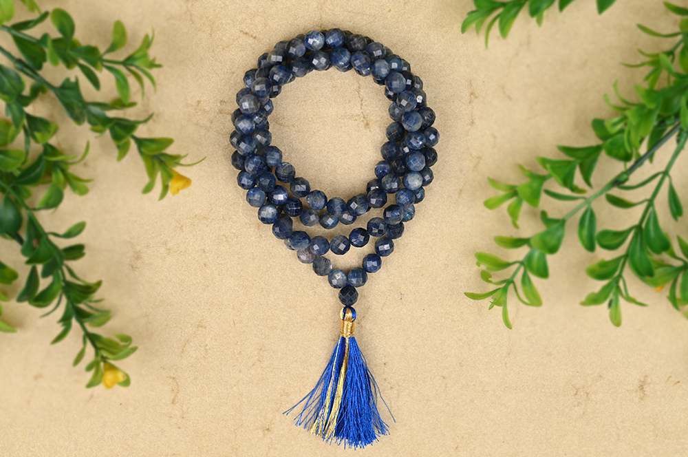 KYM05-Kyanite Round Faceted Mala