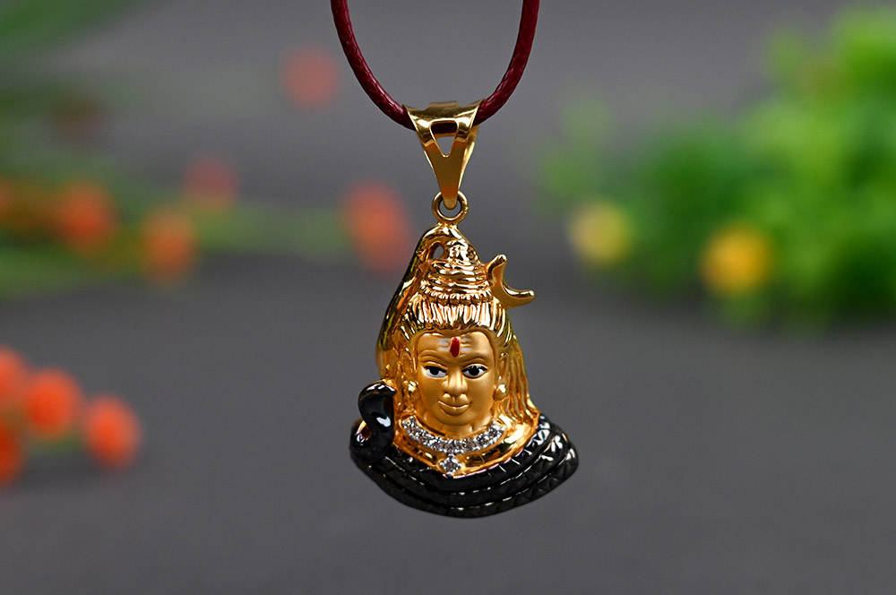 Shiva locket in Gold - 3.93 gms