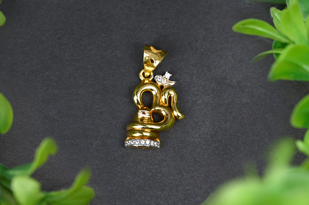 Om Shivling Pendant in Gold 1.73 gms