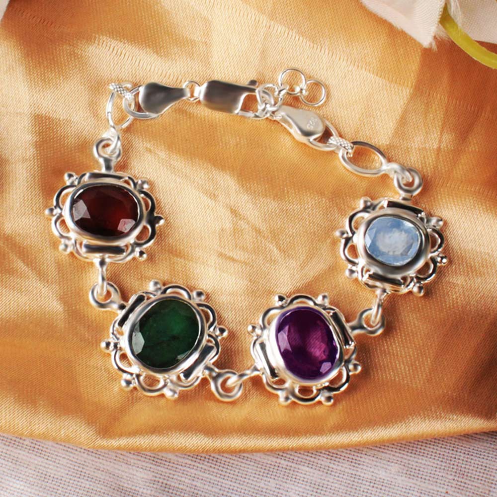 Mahalaxmi Ratna Kavacham Ladies (Design III)