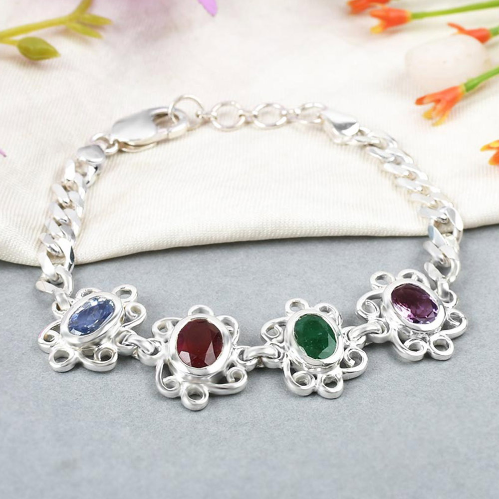 Mahalaxmi Ratna Kavacham 3 To 4 Carat Gems (Ladies Design)