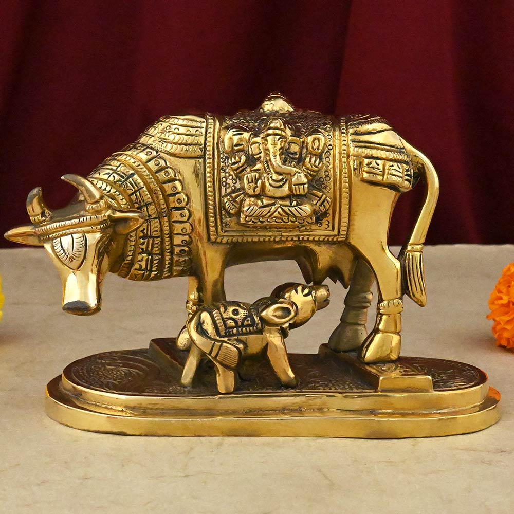 Gaumata Brass Idol With Calf
