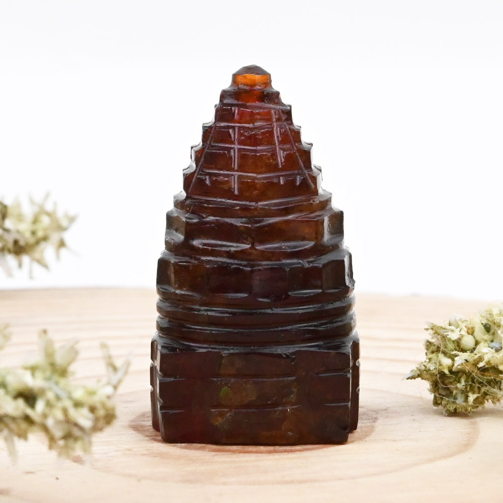 Gomedh Shree Yantra - 92.40 carats