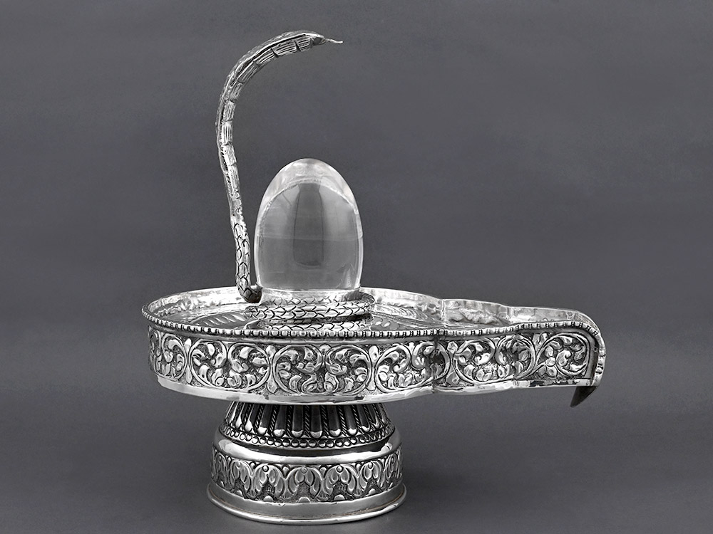 Radiant 925 Silver Jalhari with Sphatik Lingam