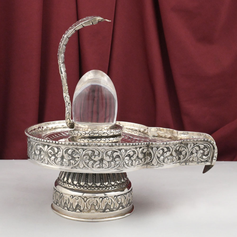 Sphatik Lingam in Magnificient 925 Silver Jalhari with Sheshnaag