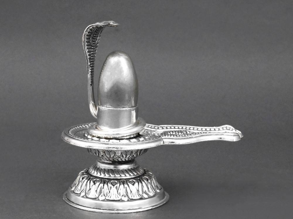 Parad Lingam in Designer 925 Silver Jalhari Yoni Base